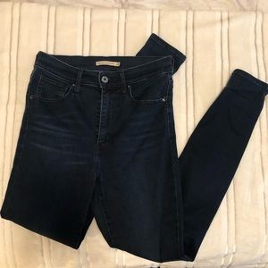 Levi’s Mile High Skinny Jeans